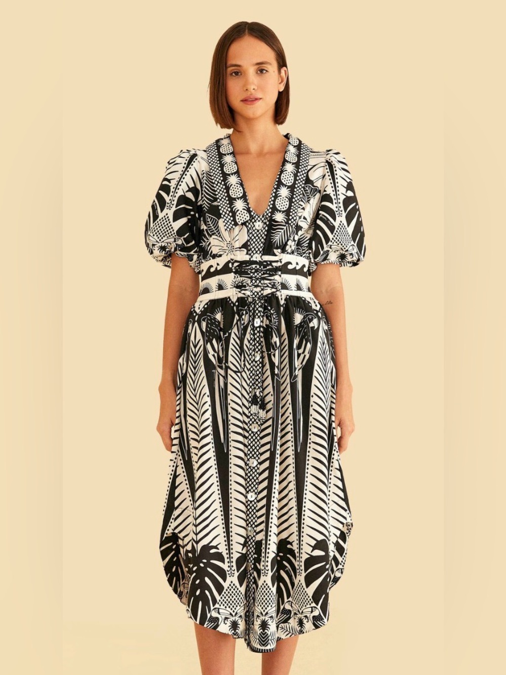 FARM Rio Black & White Printed V-Neck Midi Dress